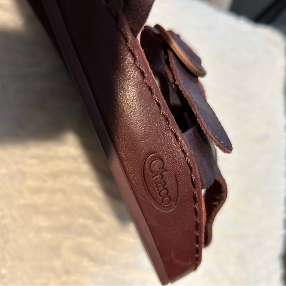 Brown Strappy Sandals CHACO size 40 used Like NEW, they have stitching. - Picture 9 of 16